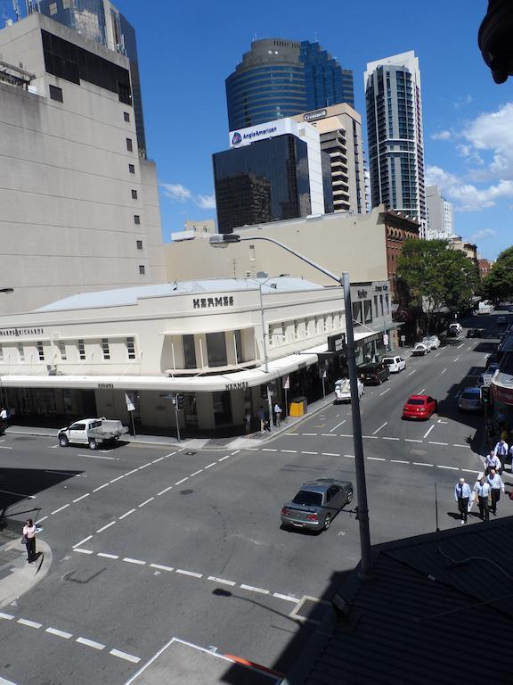 Base Brisbane Embassy Vandrehjem Eksteriør billede
